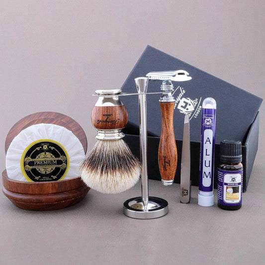 Haryali's Wooden Range Shaving Kit - HARYALI LONDON