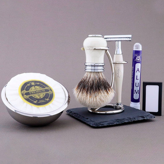 Haryali's Victoria Range Shaving Kit