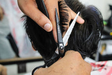 Load image into Gallery viewer, Haryali Hairdresser 6.0&quot; Barber Scissors Hair Cutting Salon Shears - HARYALI LONDON