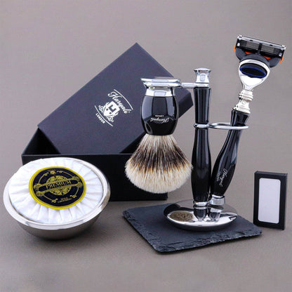 Haryali's Thunder Range Shaving Kit - HARYALI LONDON