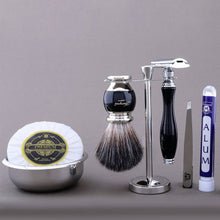 Load image into Gallery viewer, Haryali&#39;s Vase Range Shaving Kit