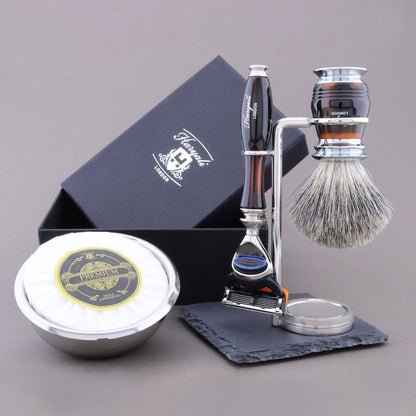 Haryali's Groove Range Shaving Kit 