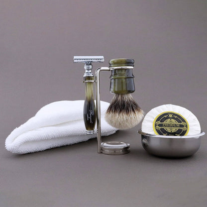 Haryali's Legend Range Shaving Kit 